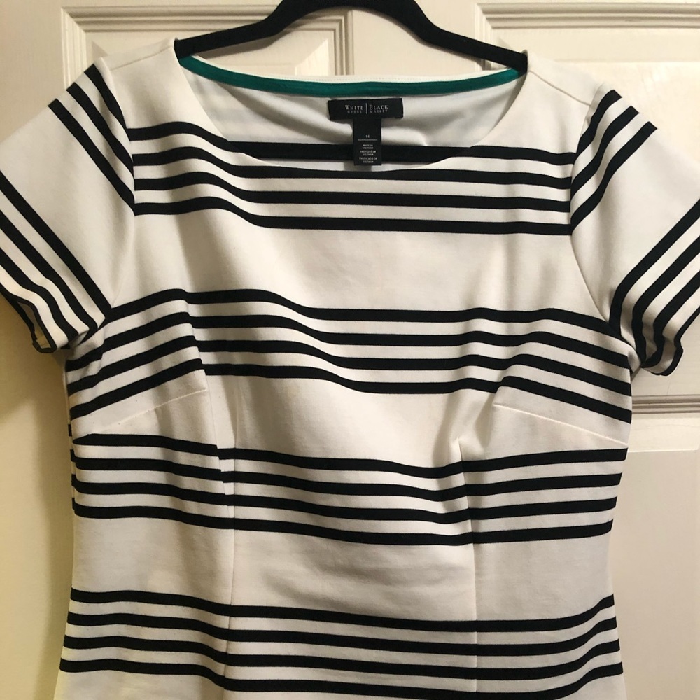 White House Black Market blouse size 14